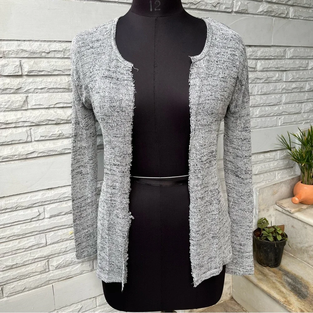 NWOT White Black Woven Open Shrug - Picture 4 of 6